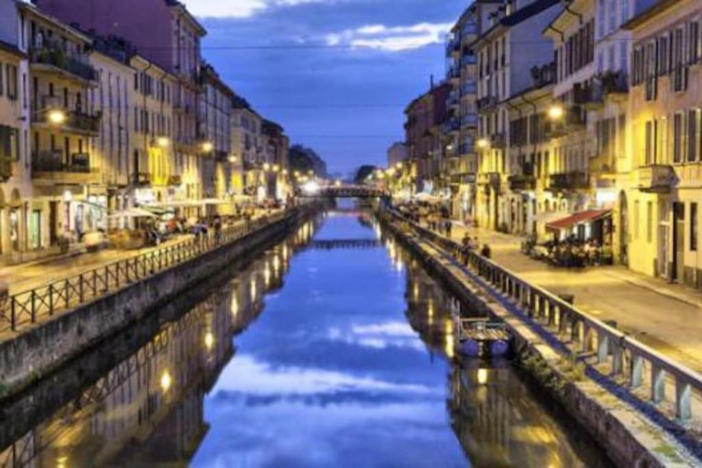 Apartment Center Of Milan Exterior photo